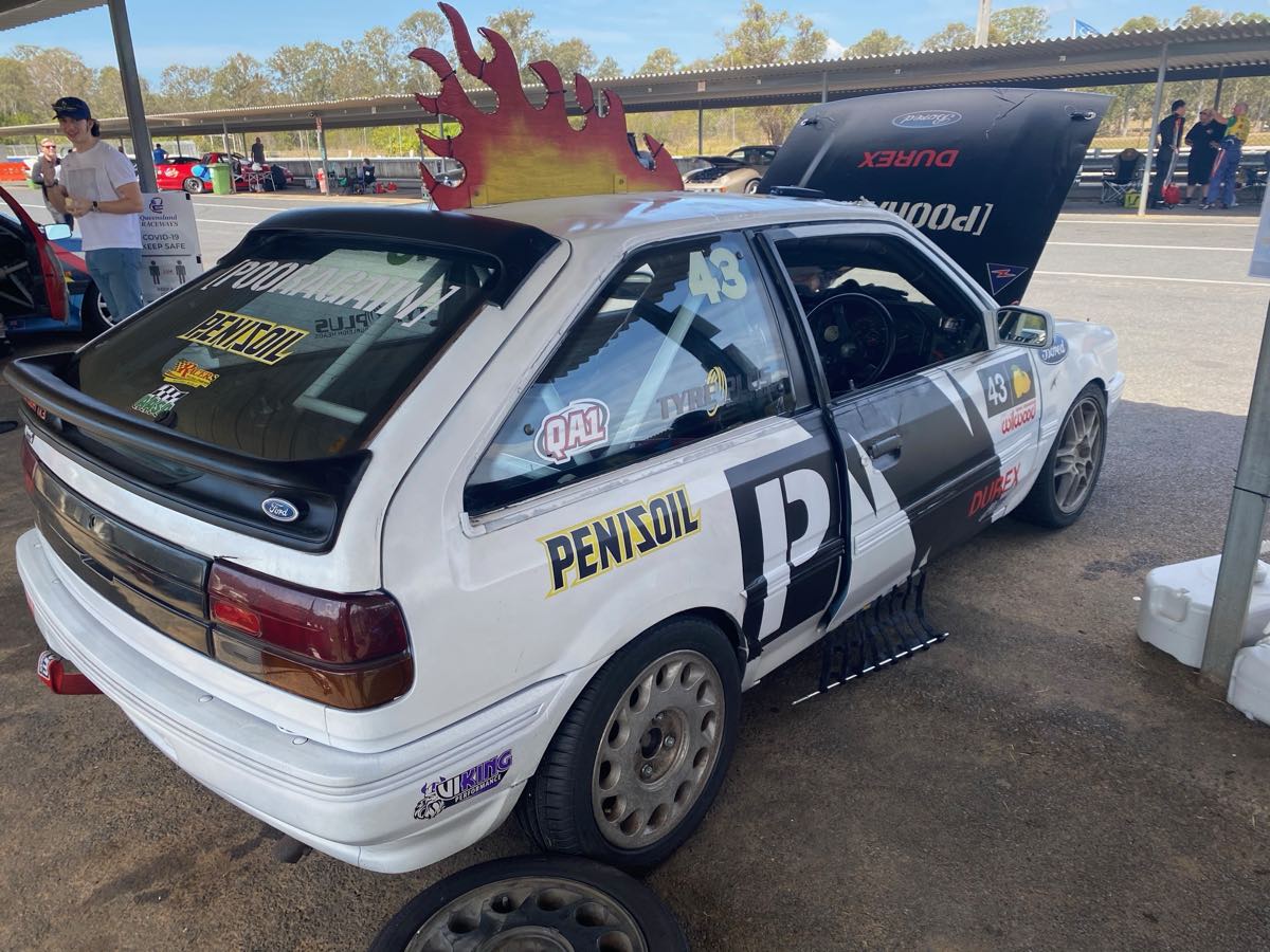 A 24 Hours of LEMONS finisher trophy made from car parts, Morgan Park 2019