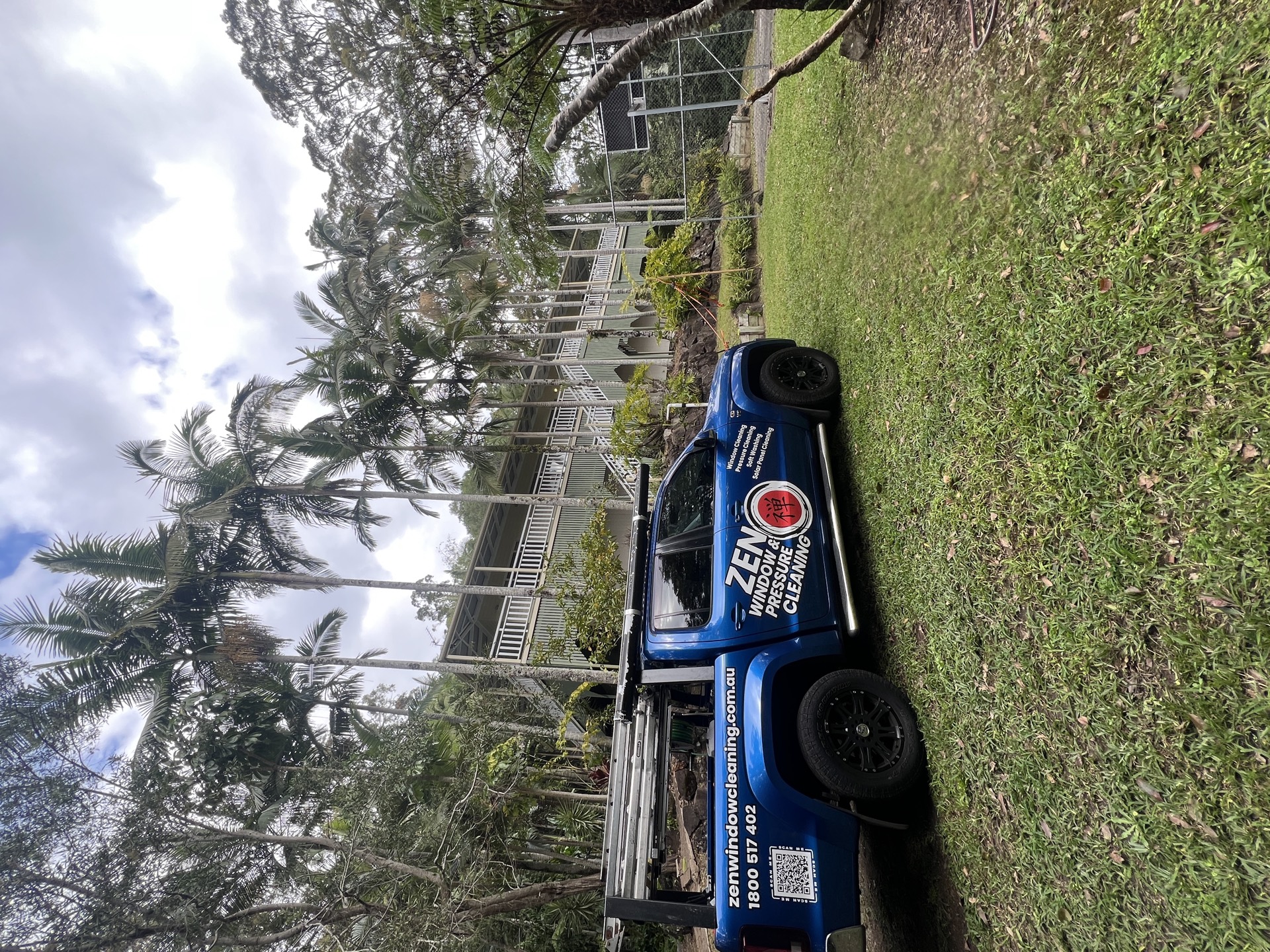 Zen Window Cleaning ute out in the Tallebudgera valley